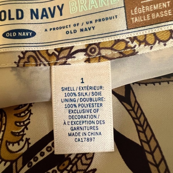 Old Navy Silk Pleated Skirt - Picture 13 of 14